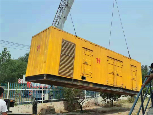 德清300KW柴油发电机组油耗是多少?
